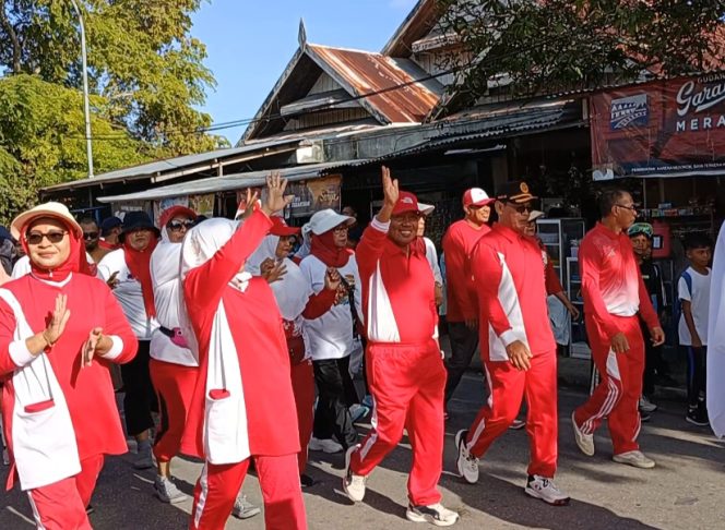 
					Jalan Sehat Kebangsaan Pemda Wakatobi Berlangsung Meriah