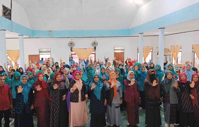 
					Eliati Haliana Kenalkan Enam Kelompok Keluarga Beresiko Stunting