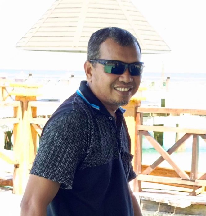 
					Junaid Gazalin, Akademisi/Pemerhati kebijakan publik